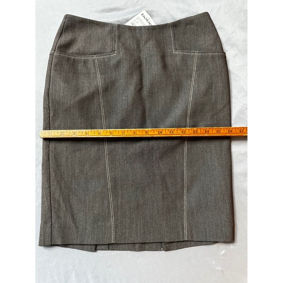 Bebe Pencil Skirt Brown Contour Front pocket Y2K Size 2 NWT - Picture 12 of 12